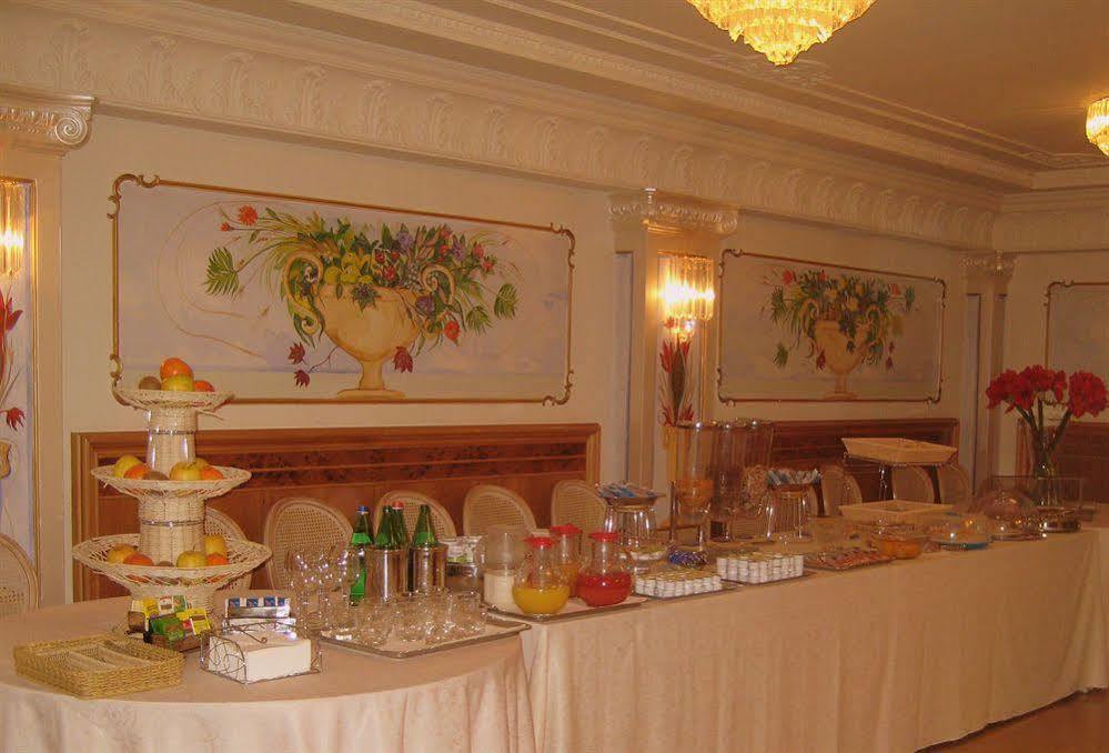 Arosio Hotel מראה חיצוני תמונה