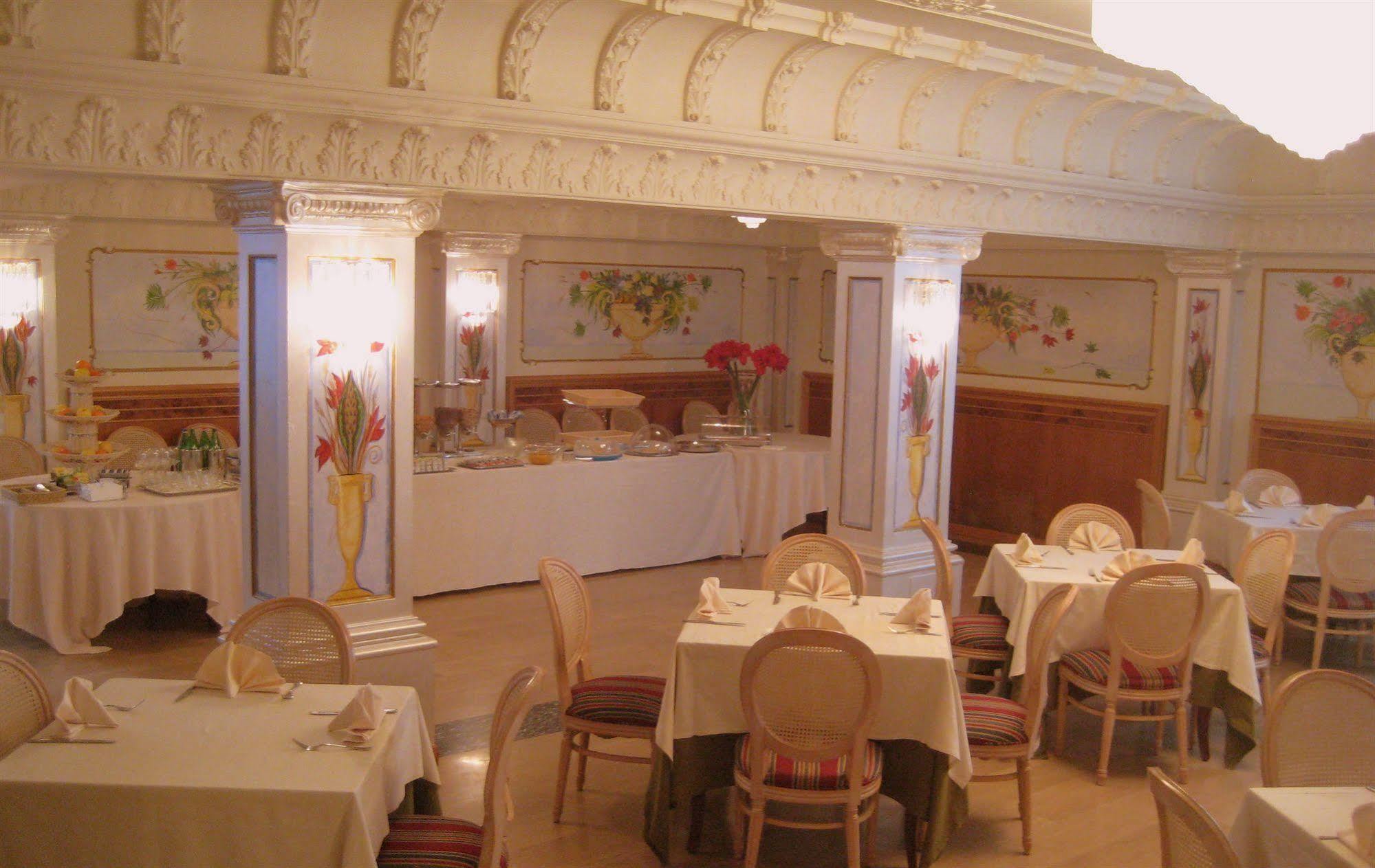 Arosio Hotel מראה חיצוני תמונה